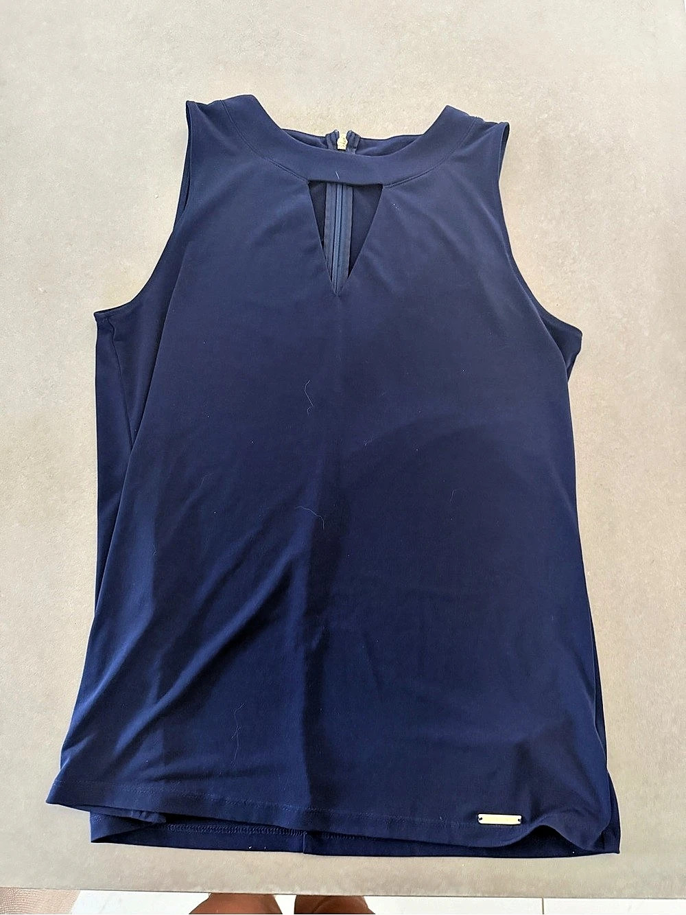 Michael Kors Sleeveless Keyhole Top in Blue Size Medium Like New